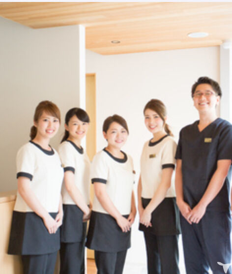 神戸むらかみ歯科 job